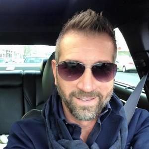 Meet your Posher, Mark